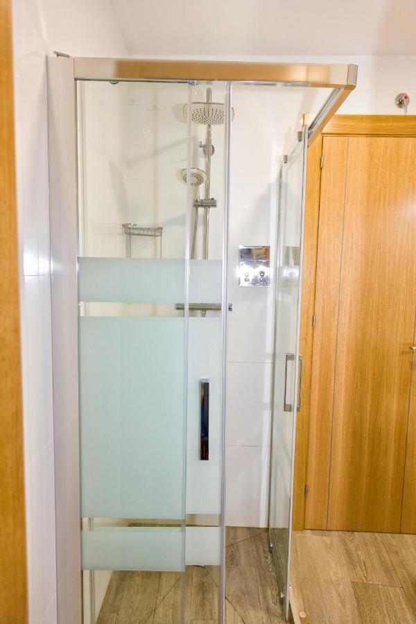 Apartamentos Onnight Малага Екстер'єр фото